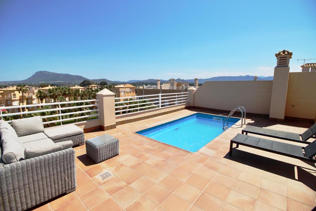 Atico Frontal Al Mar Con Piscina Privada By Homeprive Denia Exterior foto